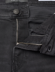 Replay - ANBASS Trousers SLIM 573 ONLINE - slim jeans - black - 4
