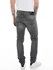 Replay - ANBASS Trousers SLIM 573 ONLINE - kitsad teksad - grey - 2