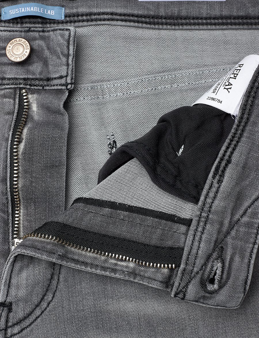 Replay - ANBASS Trousers SLIM 573 ECO PLUS - grey - 4