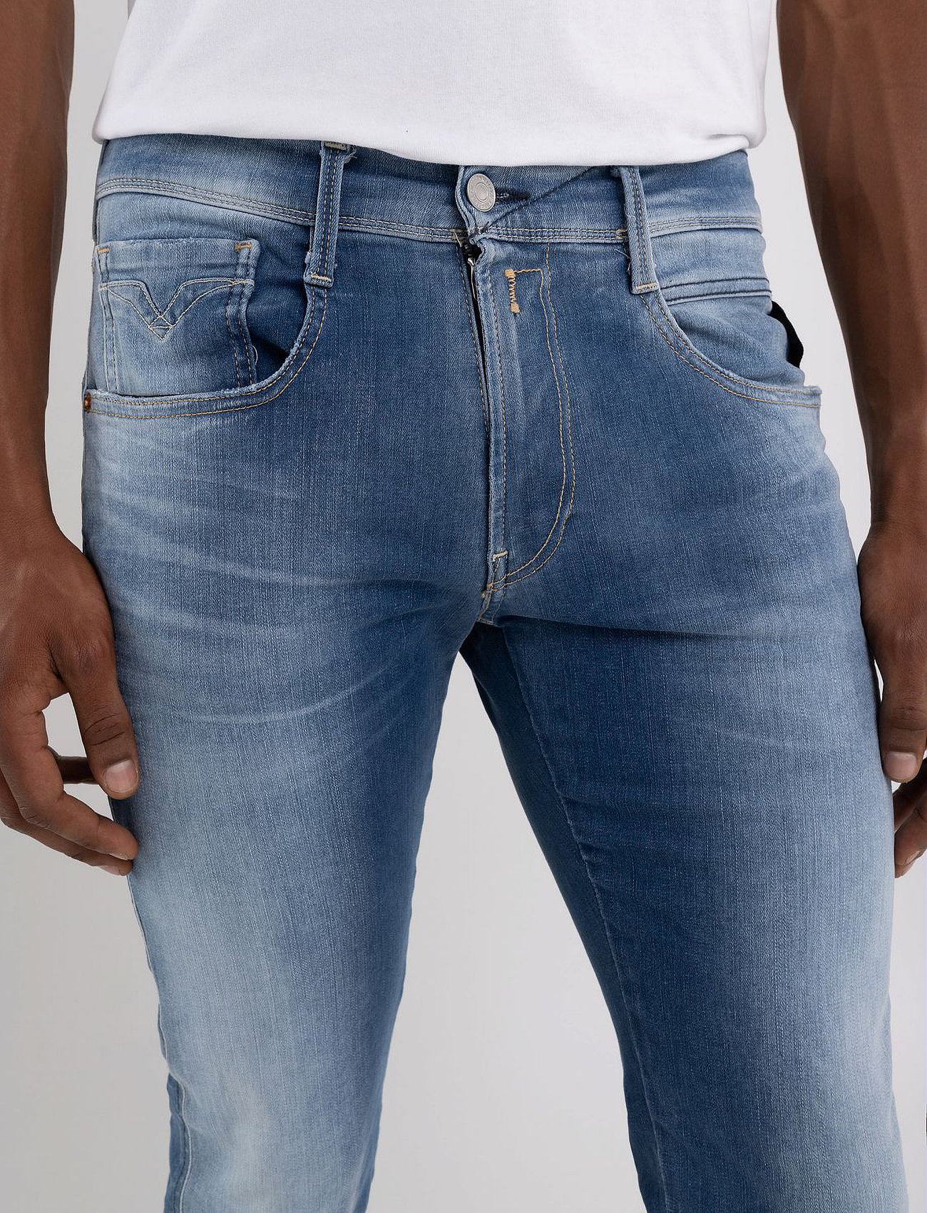 Replay - ANBASS Trousers SLIM Hyperflex Re-Used - medium blue - 3