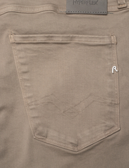 Replay - ANBASS Trousers Hyperflex Colour XLite - aptempti džinsai - beige - 4