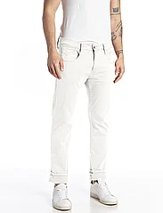 Replay - ANBASS Trousers Hyperflex Colour XLite - kitsad teksad - white. - 5