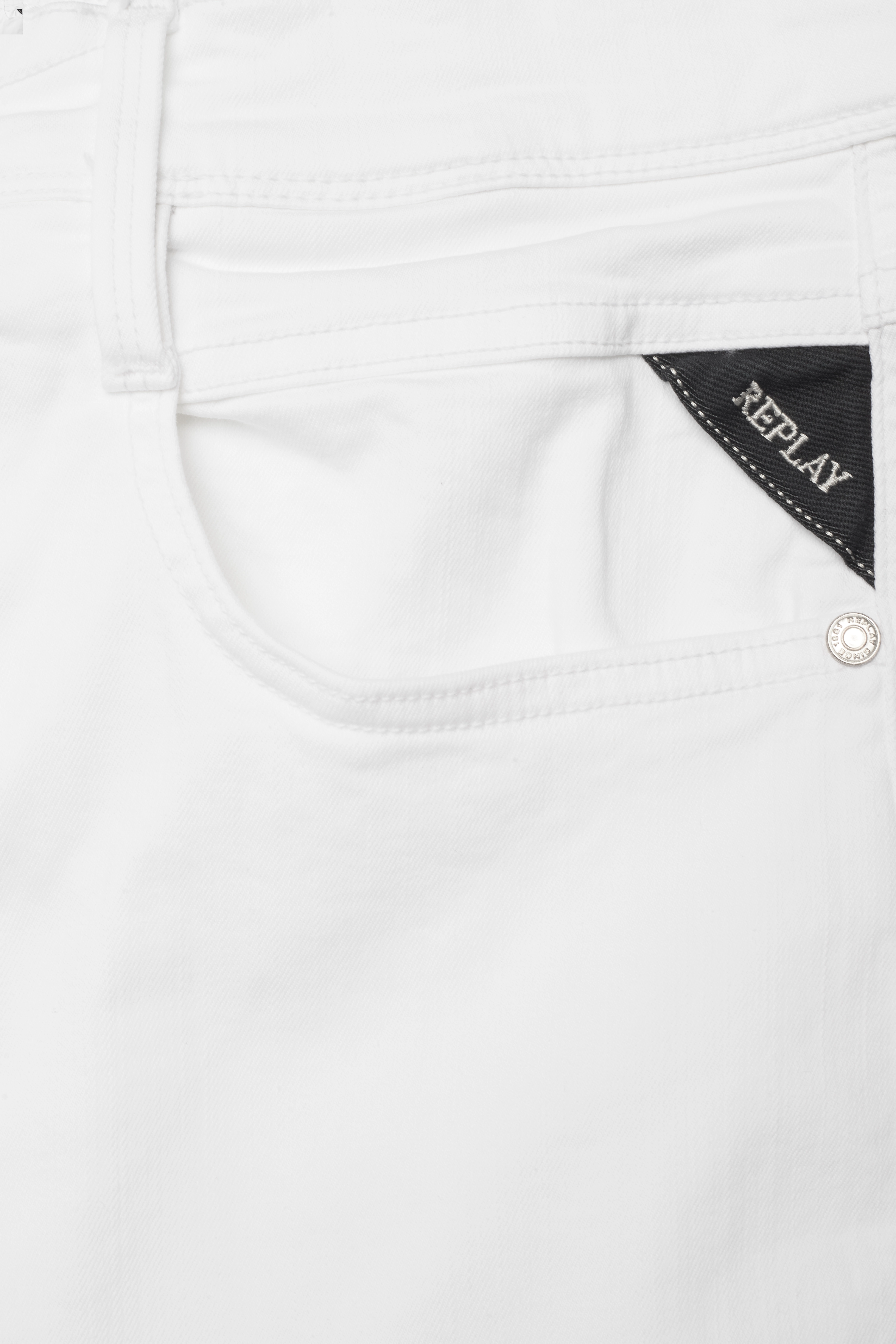 Replay - ANBASS Trousers SLIM Hyperflex Colour XLite - white. - 4