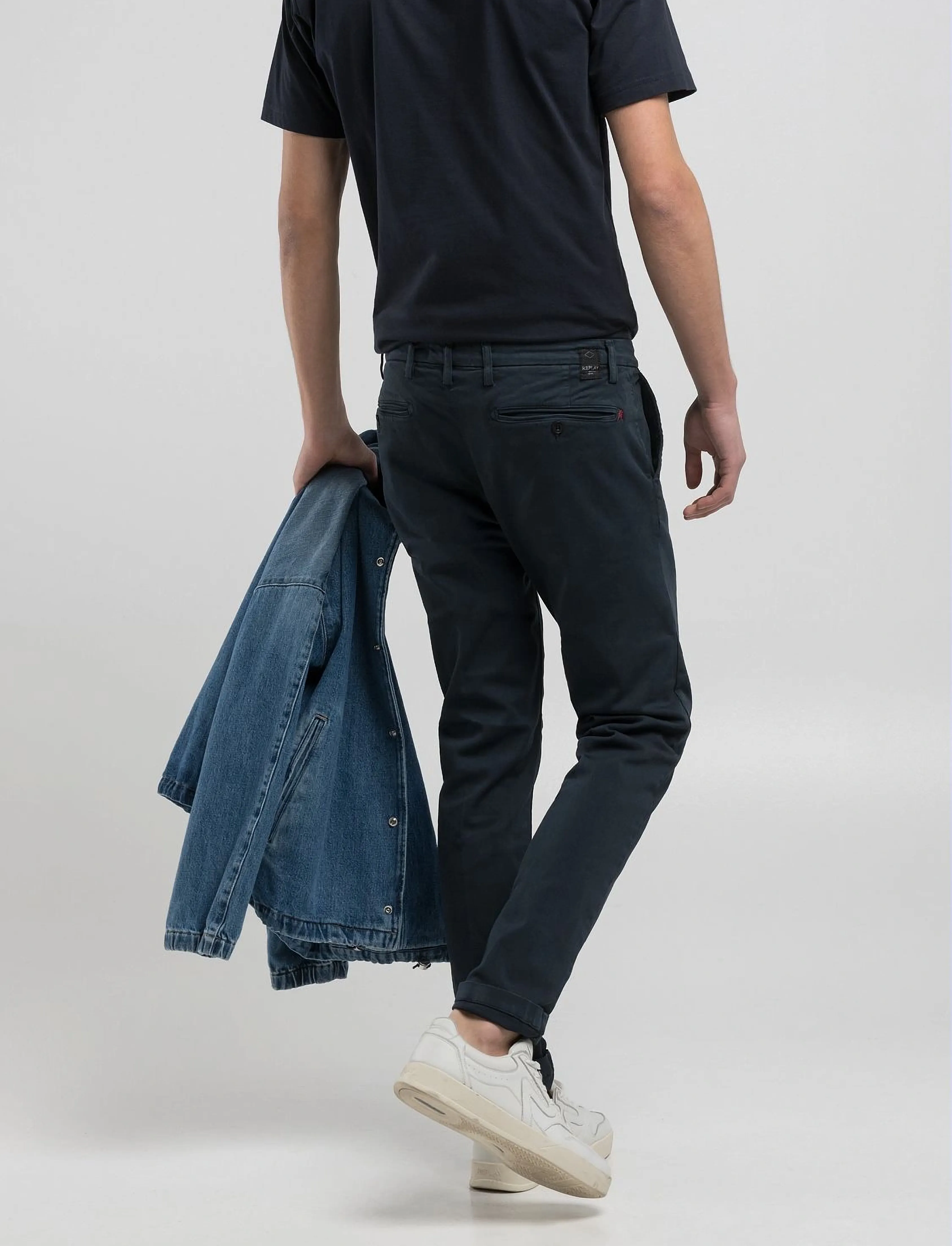 Replay - ZEUMAR Trousers SLIM Hyperchino Color Xlite - chinos - blue - 5