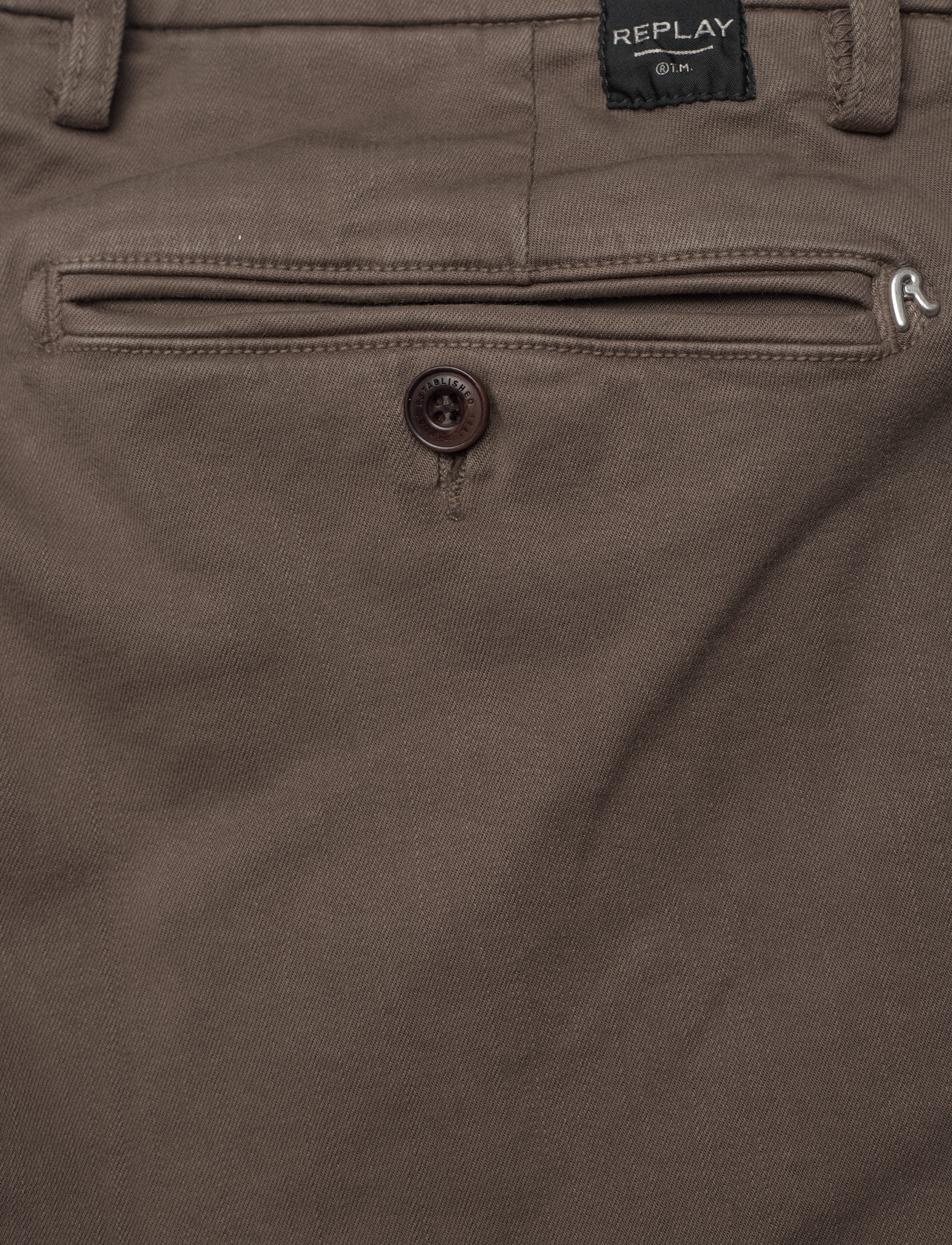 Replay - ZEUMAR Trousers SLIM Hyperchino Color Xlite - chinos - brown - 4