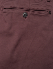 Replay - ZEUMAR Trousers Hyperchino Color Xlite - slim jeans - burgundy - 4