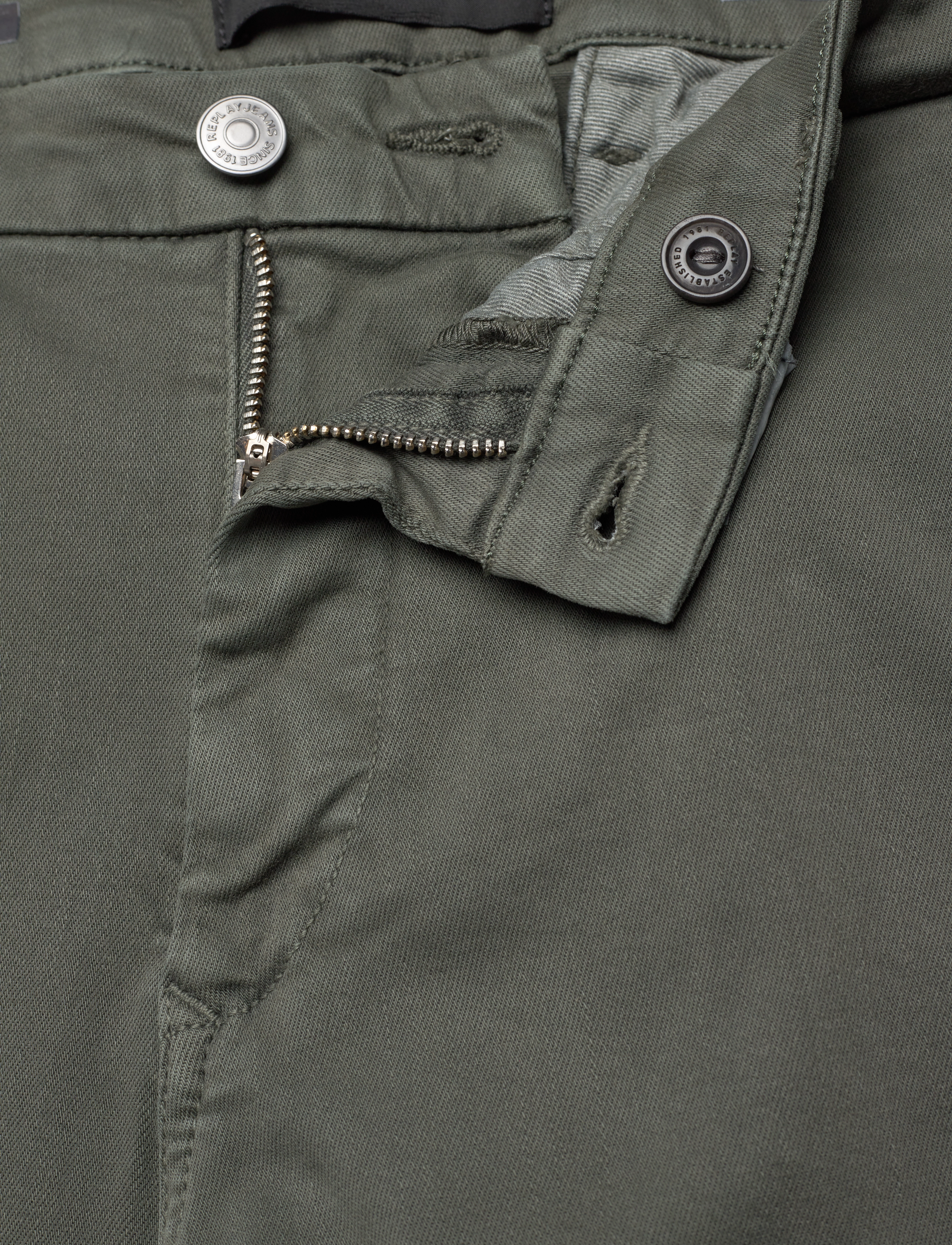 Replay - ZEUMAR Trousers SLIM Hyperchino Color Xlite - khaki green - 3