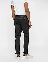 Replay - BENNI Trousers REGULAR Hyperchino Color Xlite - chinosy - black - 6