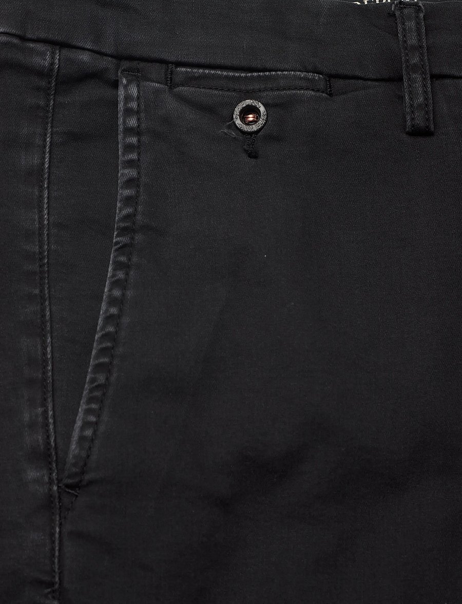 Replay - BENNI Trousers REGULAR Touch - casual trousers - black - 5