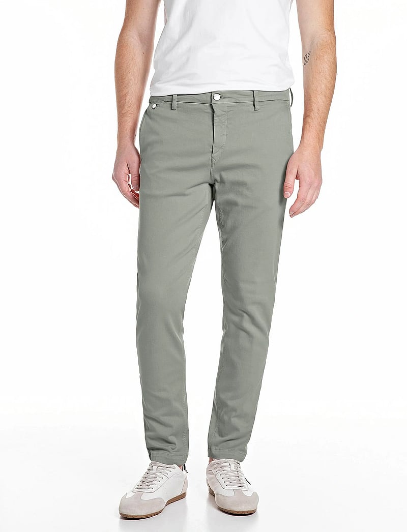 Replay - BENNI Trousers REGULAR Hyperchino Color Xlite - casual bukser - green - 0