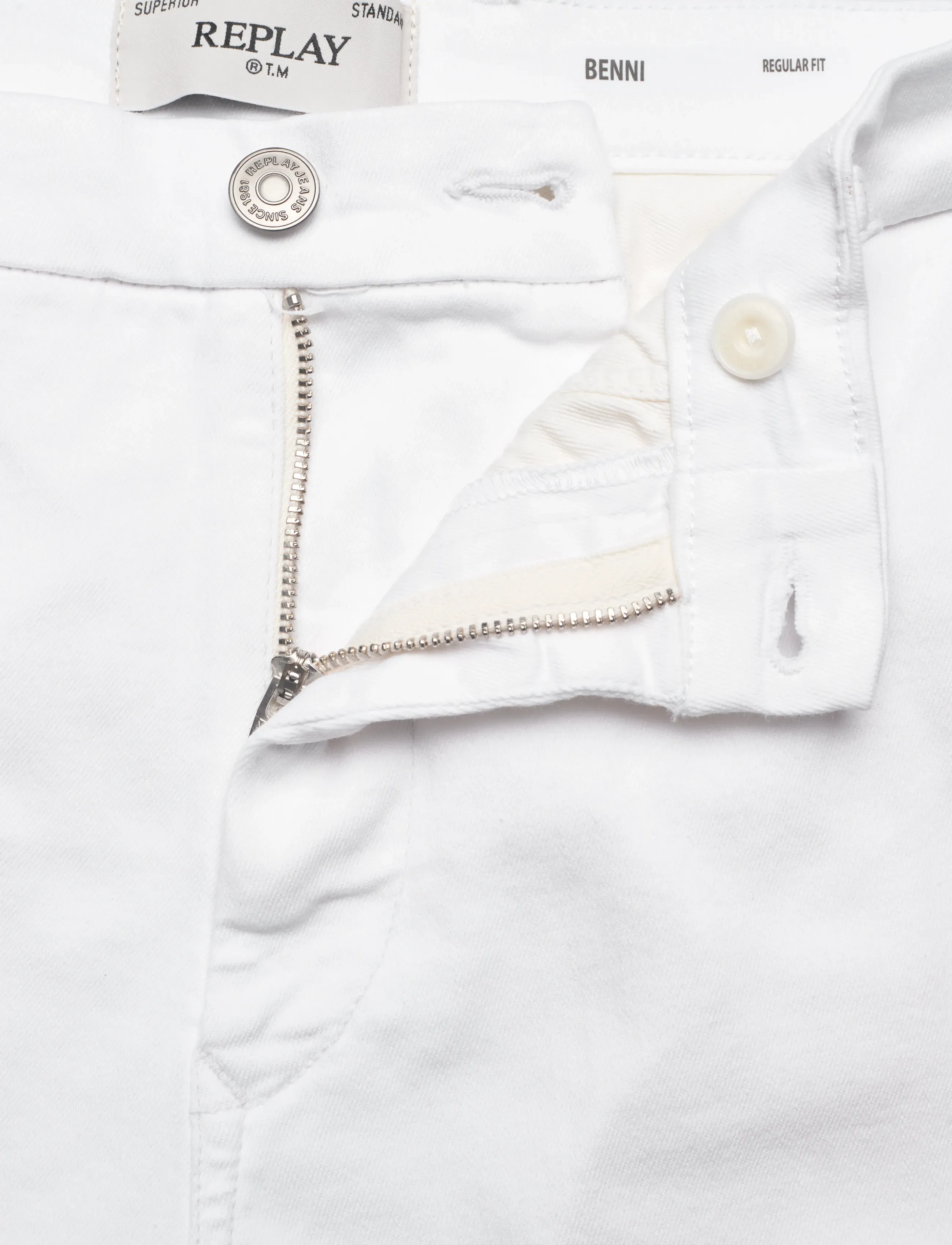 Replay - BENNI REGULAR Hyperchino Color Xlite  DENIM Trousers - casual trousers - white - 5