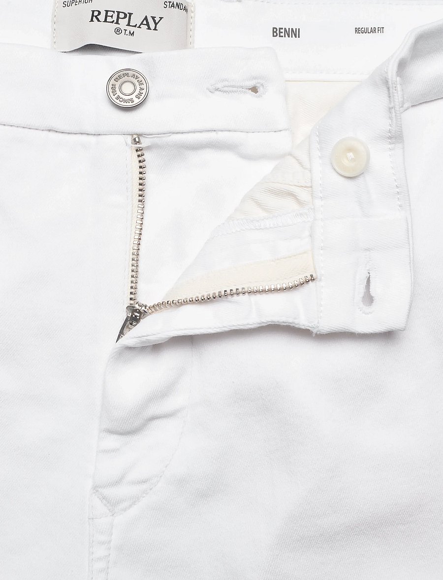 Replay - BENNI REGULAR Hyperchino Color Xlite DENIM Trousers - casual byxor - white - 5