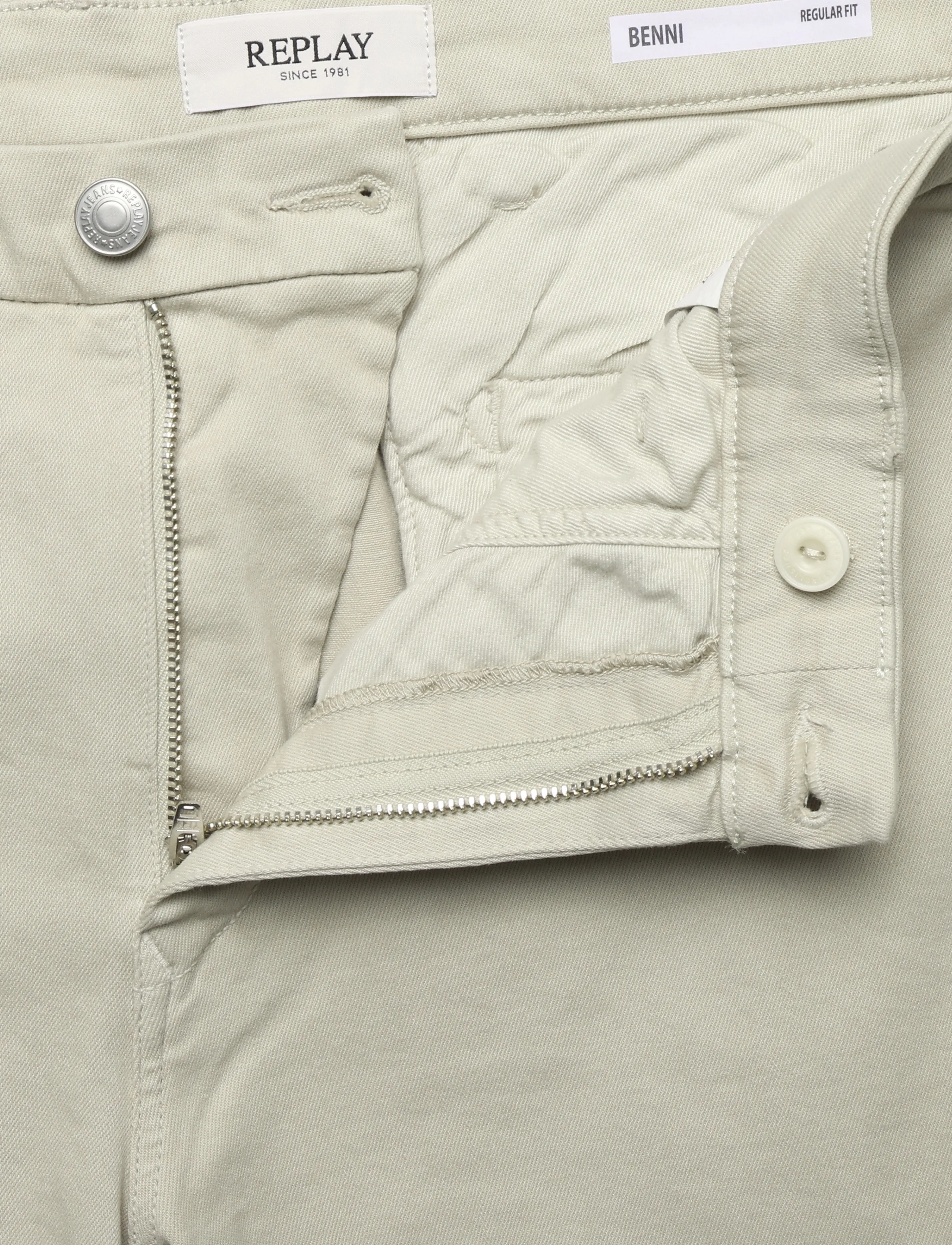 Replay - BENNI REGULAR Hyperchino Color Xlite  DENIM Trousers - freizeithosen - white - 4