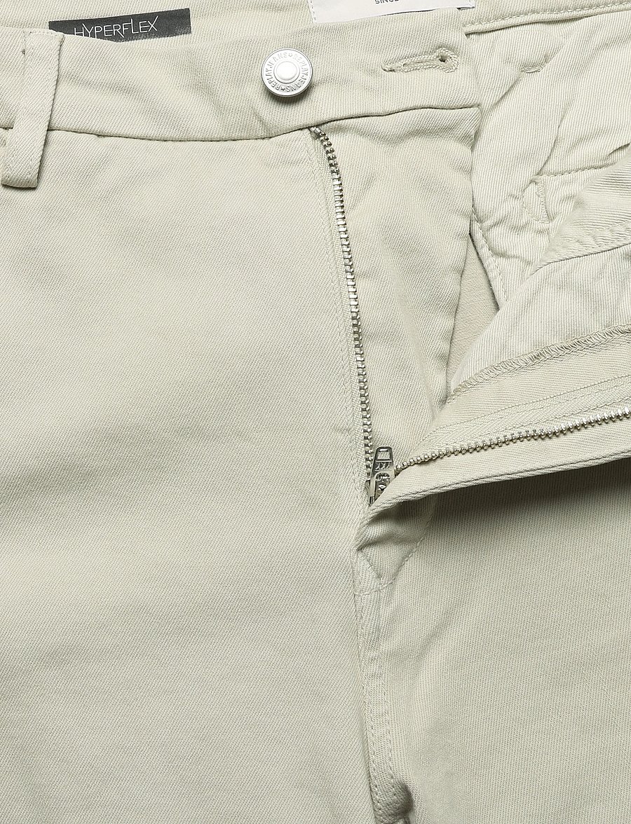Replay - BENNI REGULAR Hyperchino Color Xlite DENIM Trousers - freizeithosen - white - 5