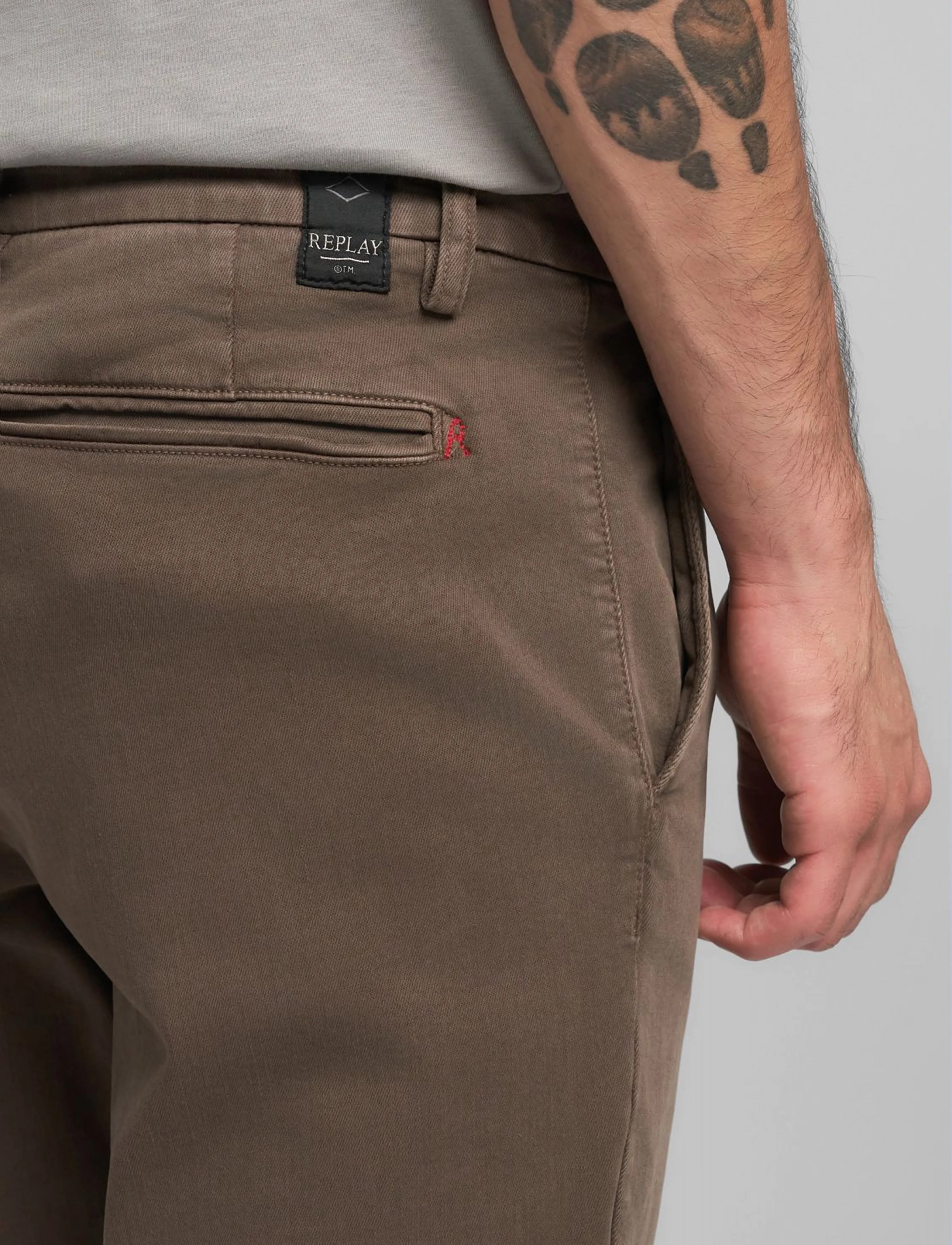 REPLAY Benni Trousers Regular Hyperchino Color Xlite byxor herr – bild 7