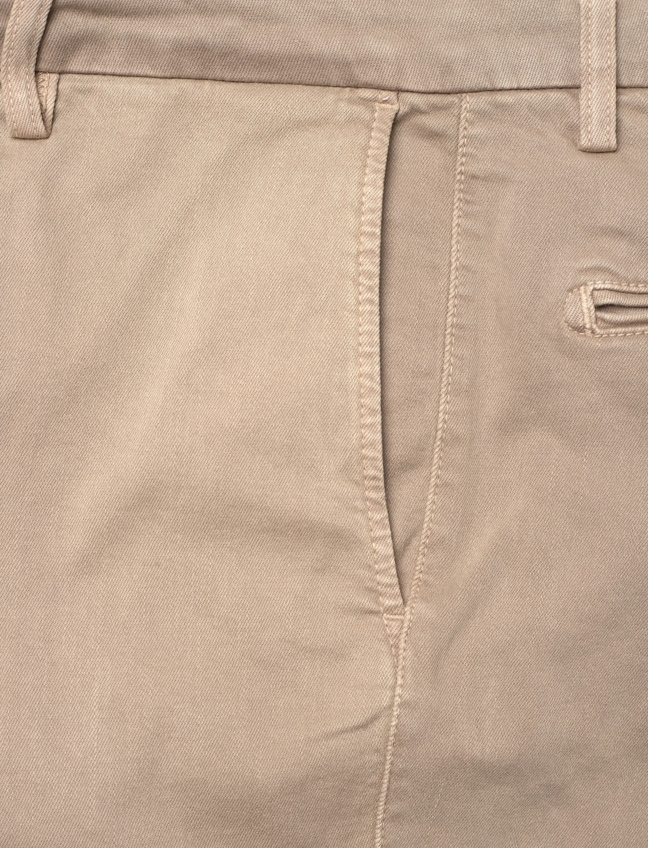 Replay - BENNI SHORT Shorts REGULAR Hyperchino Color Xlite - casual shorts - beige - 4