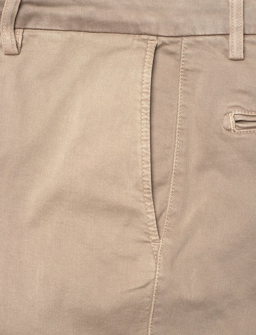 Replay - BENNI SHORT Shorts REGULAR Hyperchino Color Xlite - casual shorts - beige - 4
