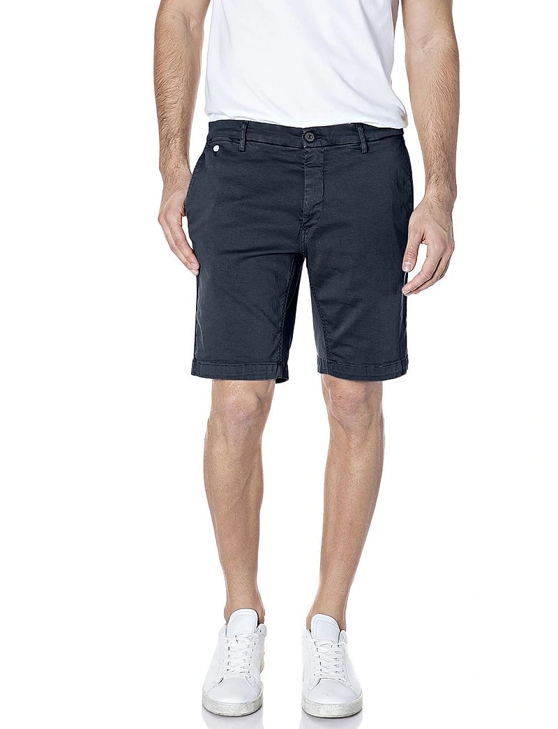 Replay - BENNI SHORT Shorts REGULAR Hyperchino Color Xlite - casual shorts - blue - 0