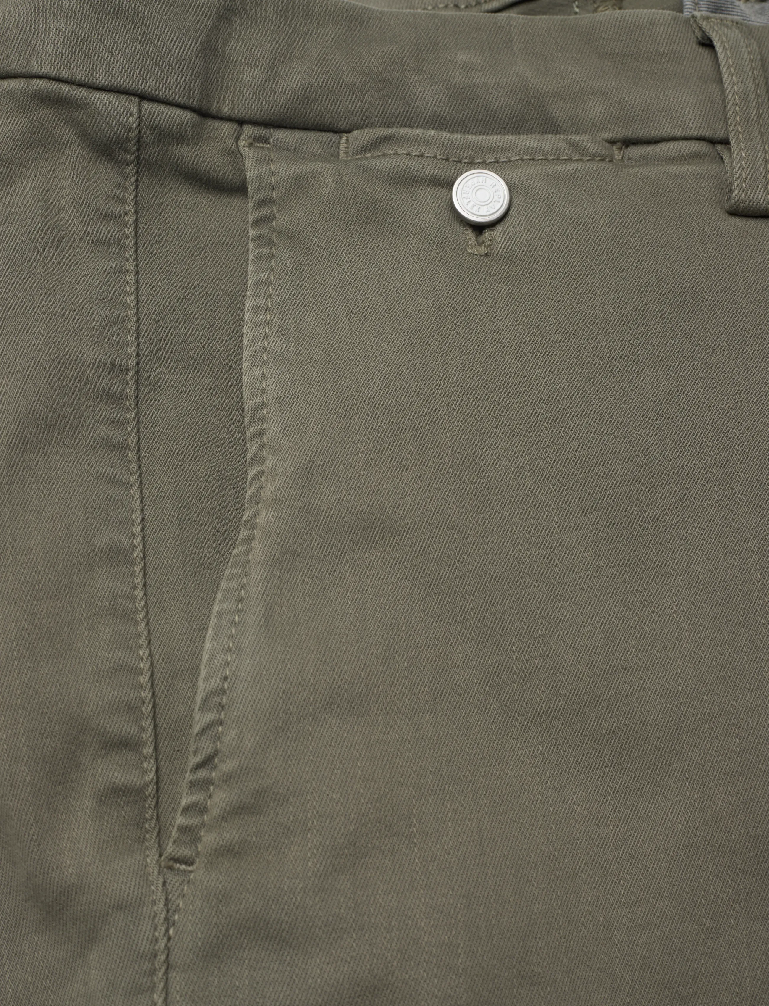 Replay - BENNI SHORT Shorts REGULAR Hyperchino Color Xlite - freizeitshorts - green - 5