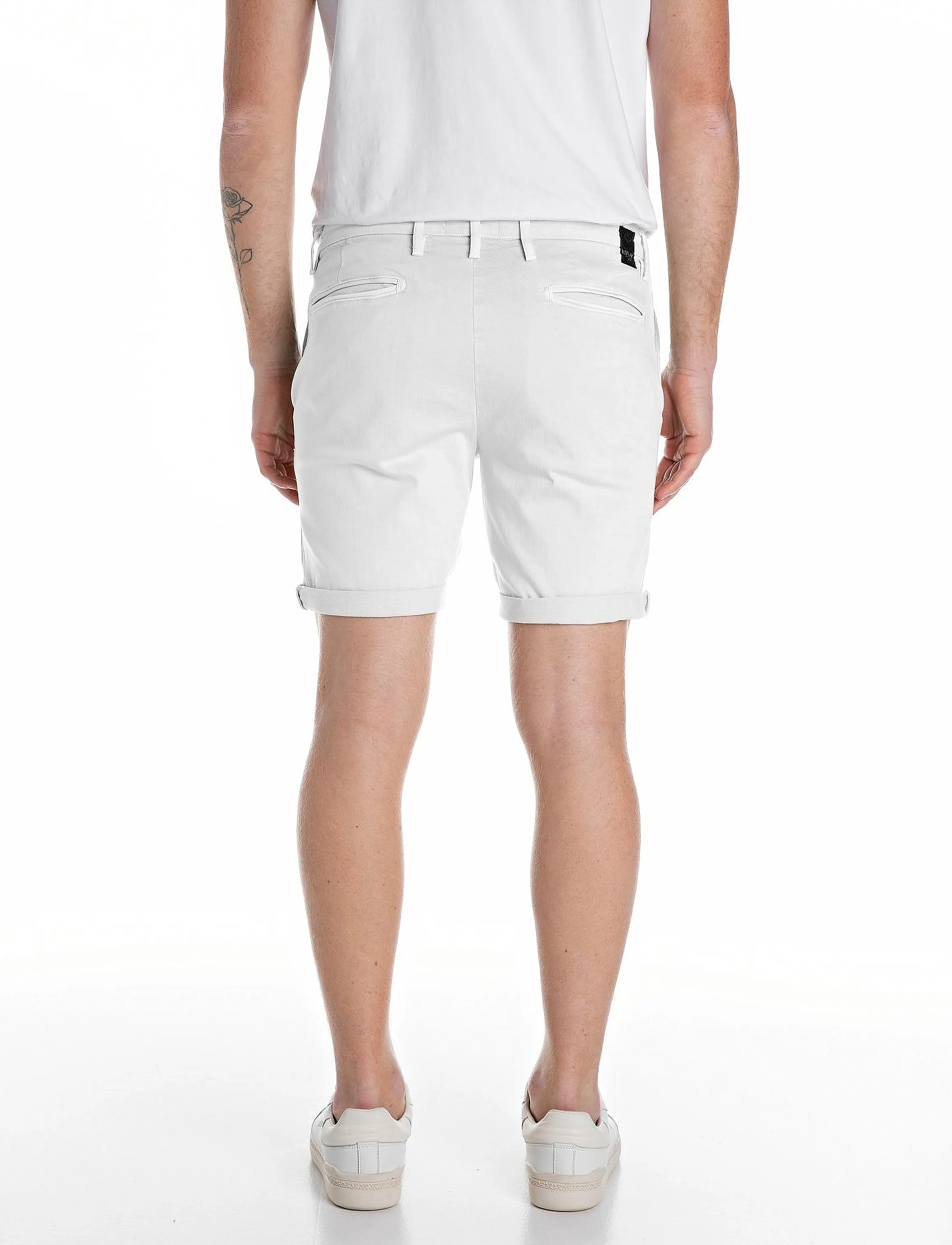 Replay - BENNI SHORT Shorts REGULAR Hyperchino Color Xlite - casual shorts - white - 1