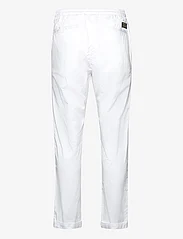 Replay - Trousers  Authentic Boost Project - vabaajapüksid - white - 1