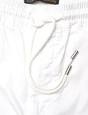 Replay - Trousers  Authentic Boost Project - kasdienio stiliaus kelnės - white - 5