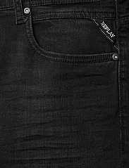 Replay - GROVER Trousers STRAIGHT 573 BIO - regular piegriezuma džinsa bikses - black - 2