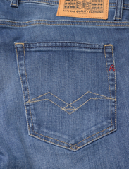 Replay - GROVER Trousers STRAIGHT 99 Denim - kitsad teksad - blue - 7