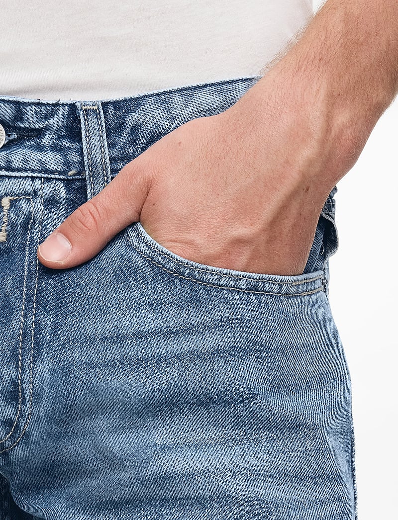 Replay - GROVER Trousers STRAIGHT 99 Denim - regular jeans - medium blue - 5