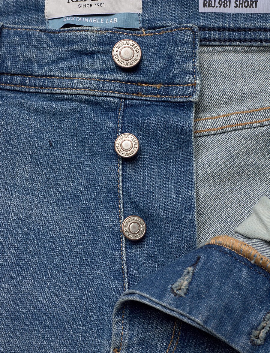 Replay - RBJ.981 SHORT Shorts TAPERED 573 ECO PLUS - jeans shorts - medium blue - 5