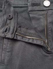 Replay - KARYNA Hyperflex™ - džinsa bikses ar šaurām starām - blackboard - 3