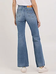 Replay - TEIA Trousers BOOTCUT Rose Label Pack - flared jeans - blue - 4