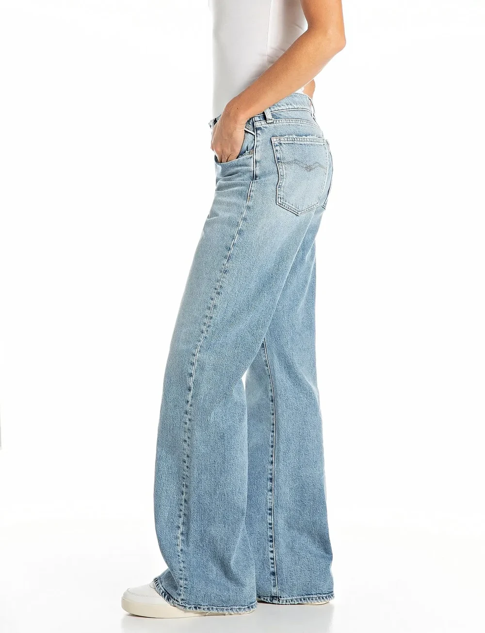 Replay - BECKA Trousers MID WAIST FLARED Original - flared jeans - blue - 4