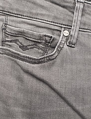 Replay - NEW LUZ - džinsa bikses ar šaurām starām - medium grey - 4