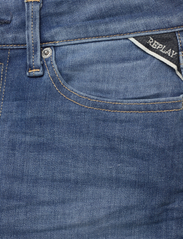 Replay - LUZIEN Trousers RECYCLED 360 Hyperflex - liibuvad teksad - blue - 2