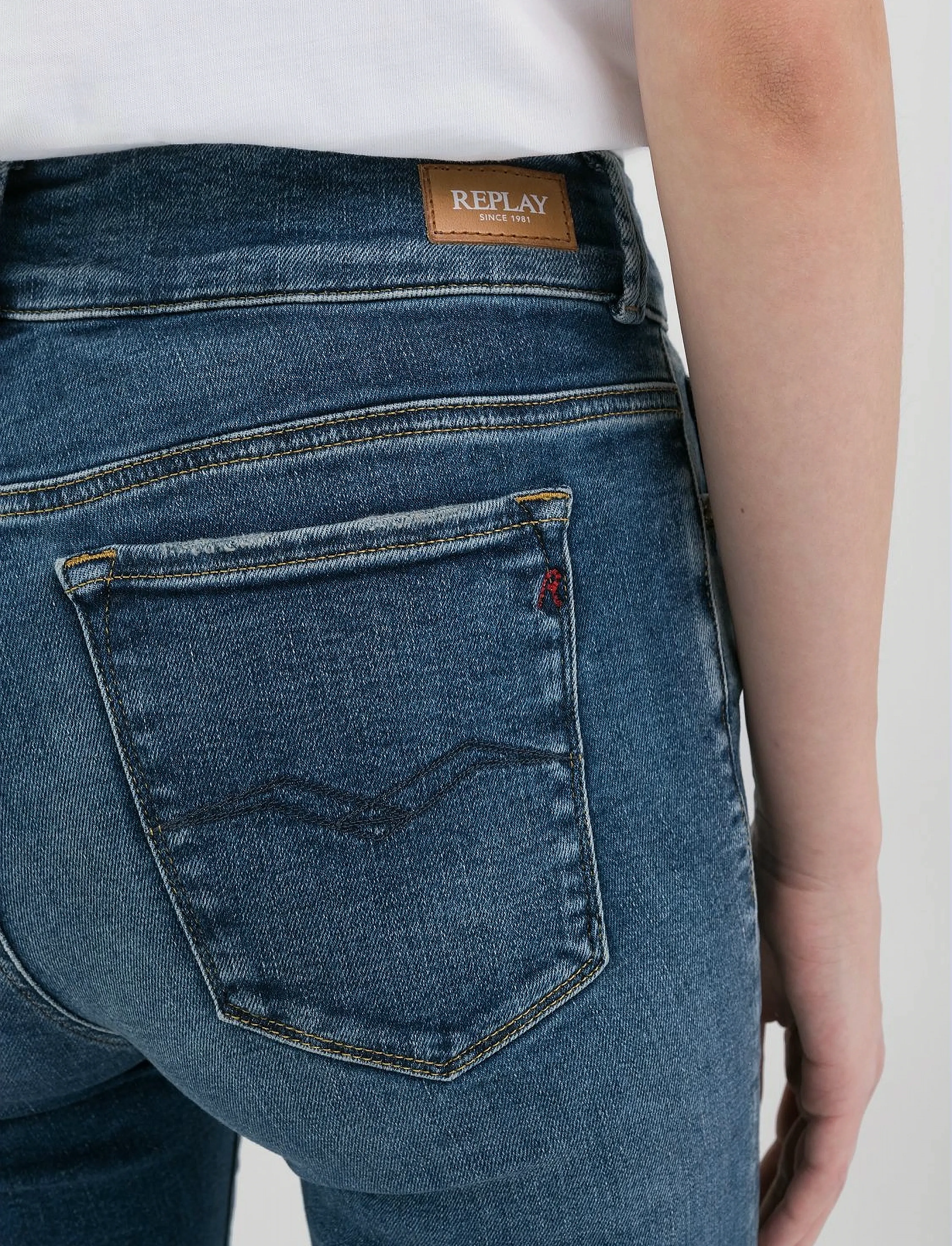 REPLAY Newluz Flare Flare Denim Trousers byxor dam – bild 10