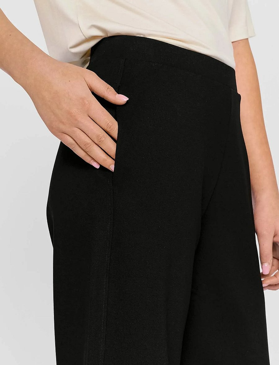Residus - LOTTIE PANTS - vida byxor - black - 4
