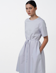 Residus - OFELIA ORGANIC COTTON DRESS - t-shirt dresses - pale blue - 6