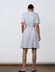 Residus - OFELIA ORGANIC COTTON DRESS - tshirt jurken - pale blue - 11
