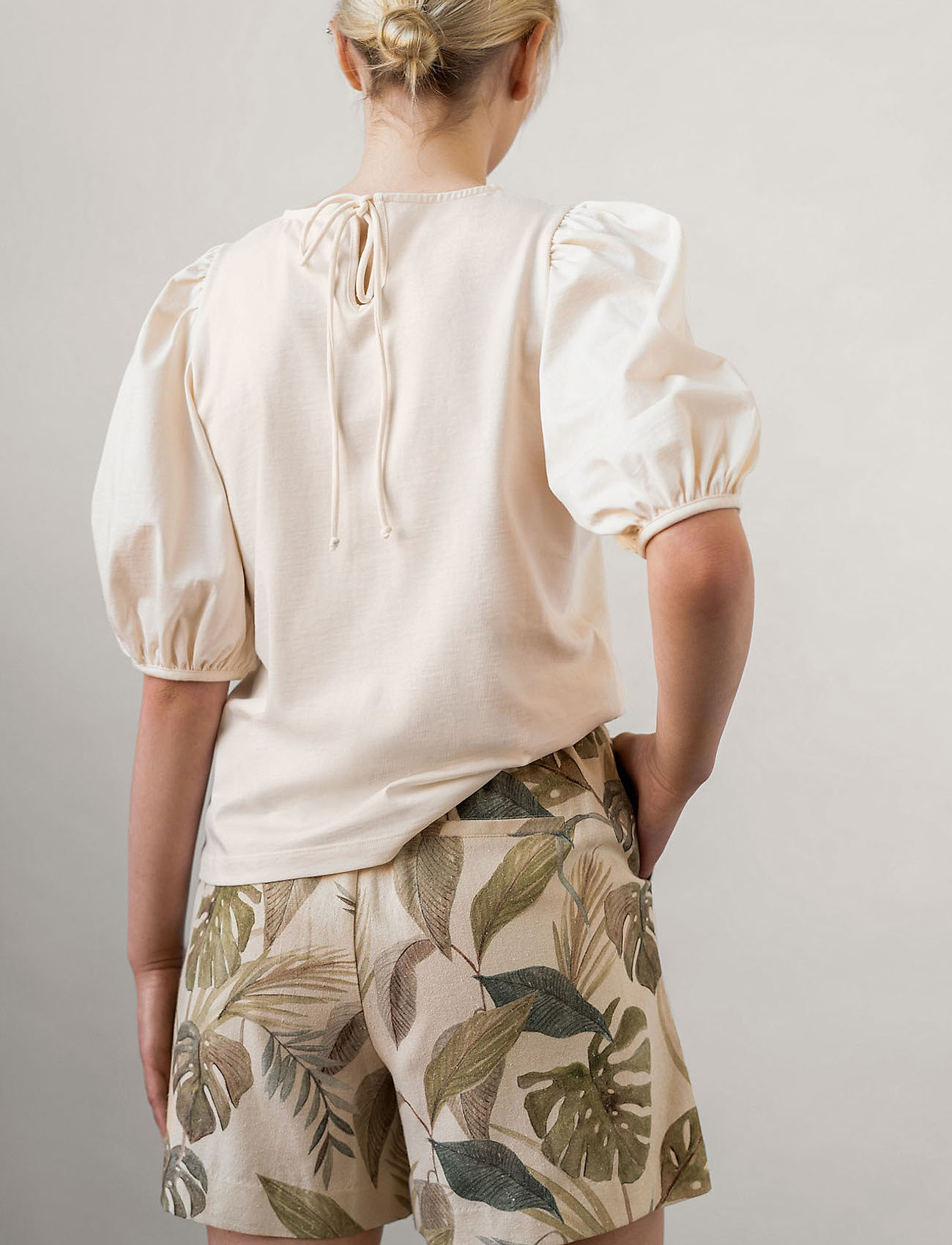 Residus - Etta Organic Cotton Puff T-shirt - shell - 4