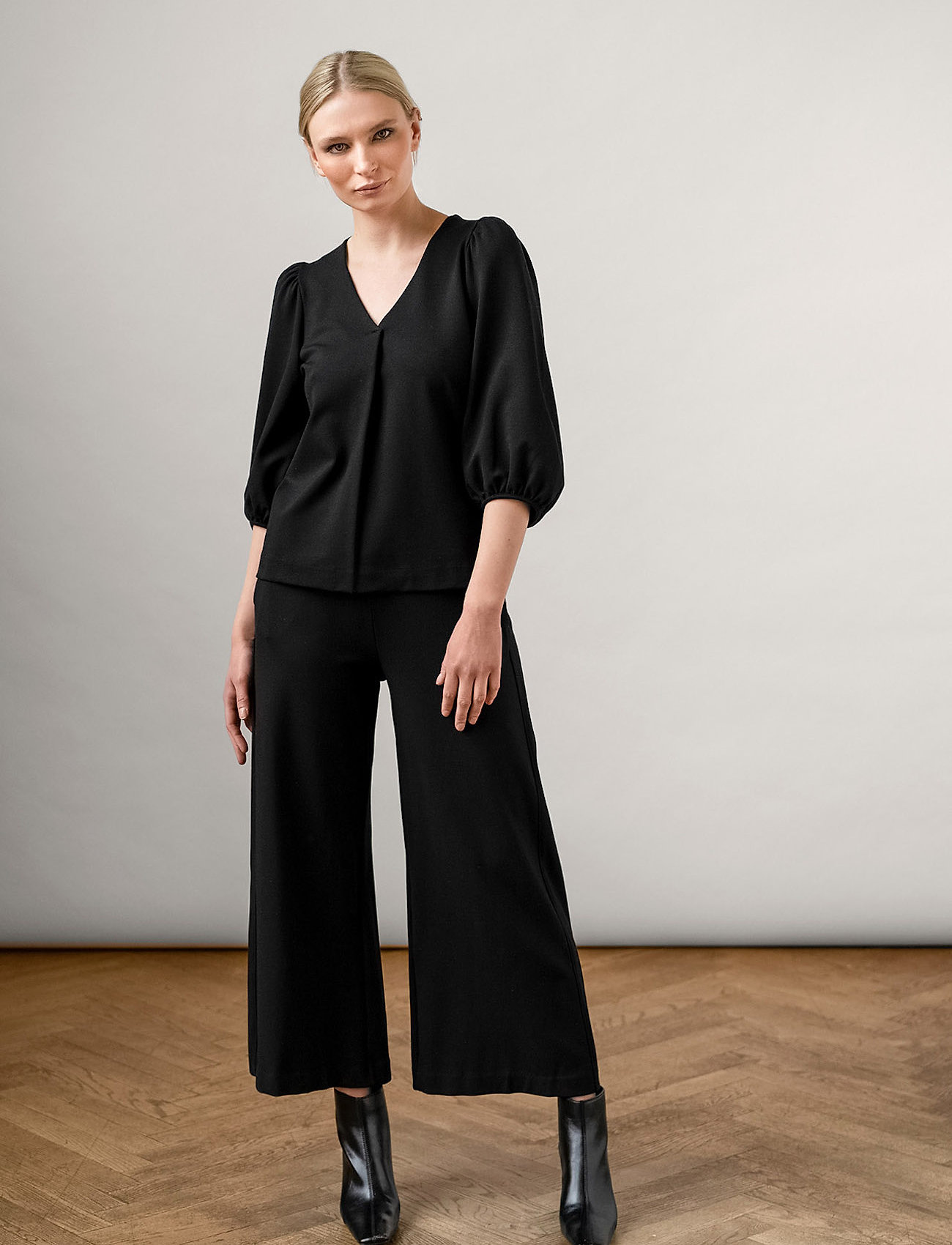 Residus - Emmi Ecovero Top - black - 3