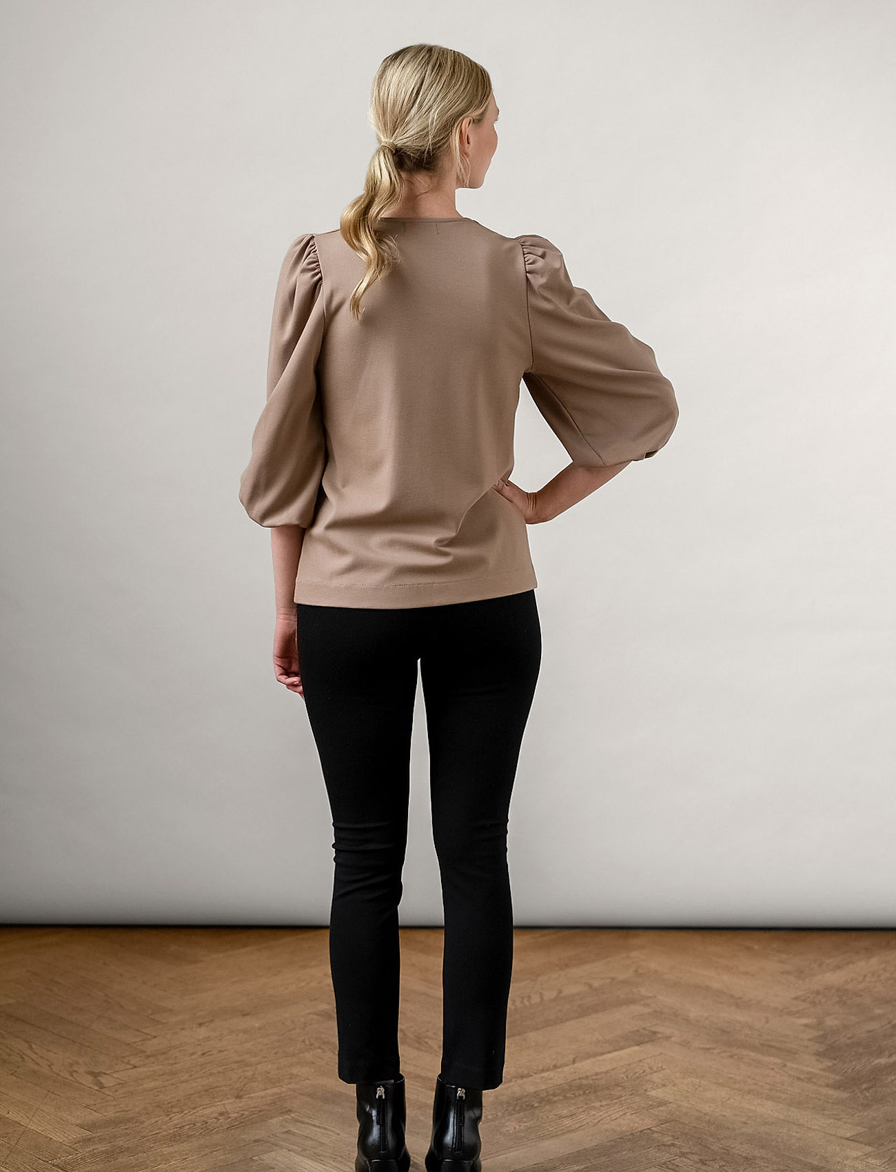 Residus - Emmi Ecovero Top - taupe - 4