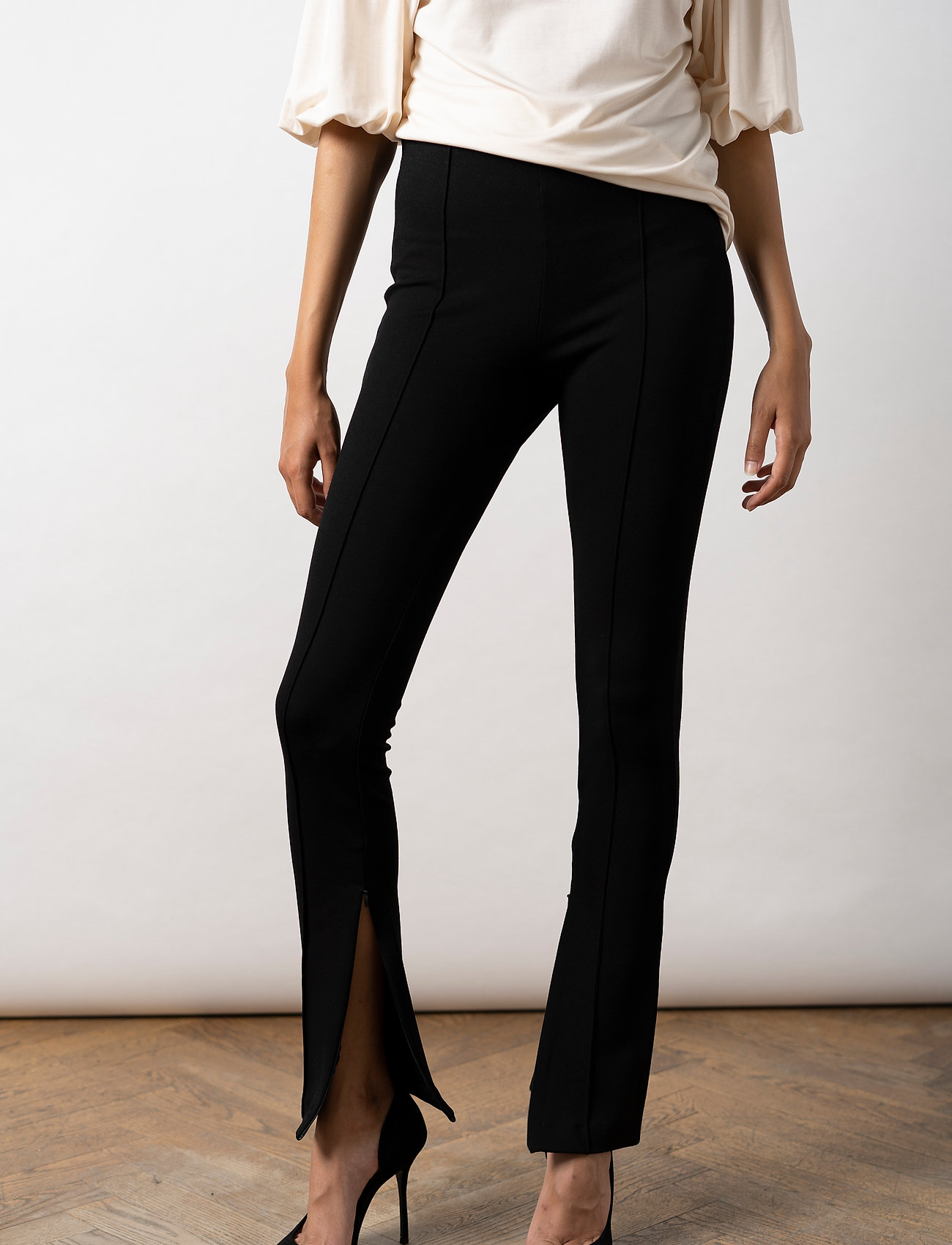 Residus - LIVI ZIP PANT - black - 3