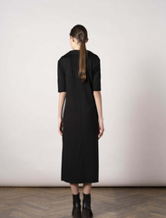 Residus - TOBEI DRESS - stickade klänningar - black - 3