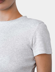 Residus - OTTILLE TEE - t-shirts & tops - grey melange - 4