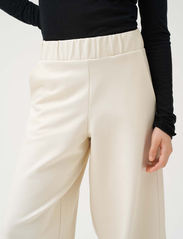 Residus - LAVA PANTS - party wear at outlet prices - birch - 4