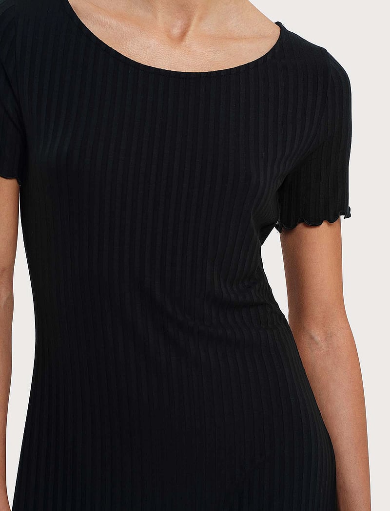 Residus - CORINNE DRESS - sommarklänningar - black - 5