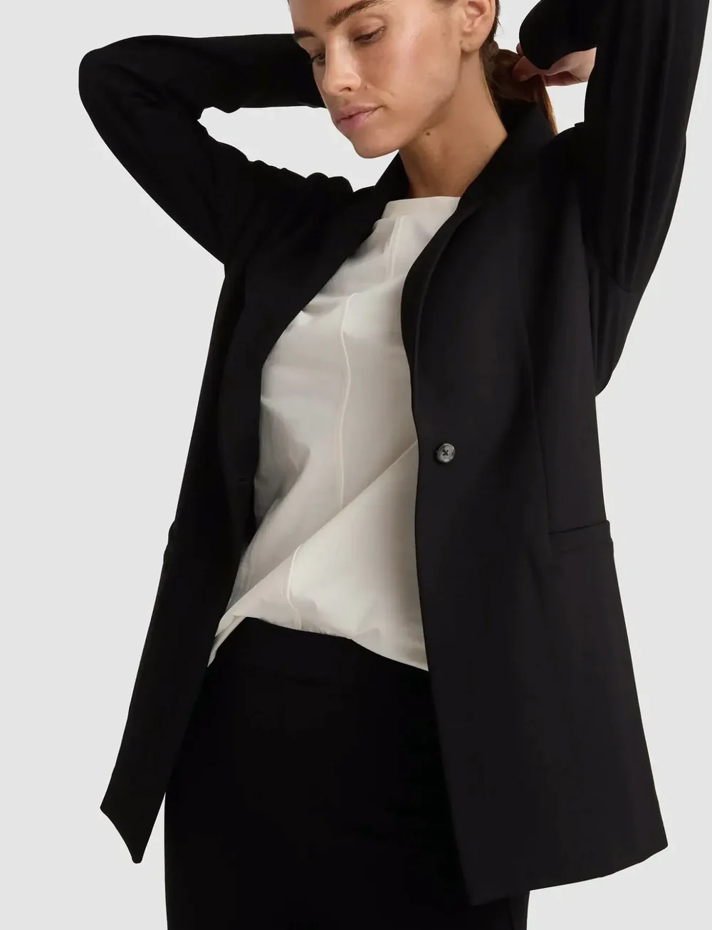 Residus - ANNIE BLAZER - einreihige blazer - black - 4