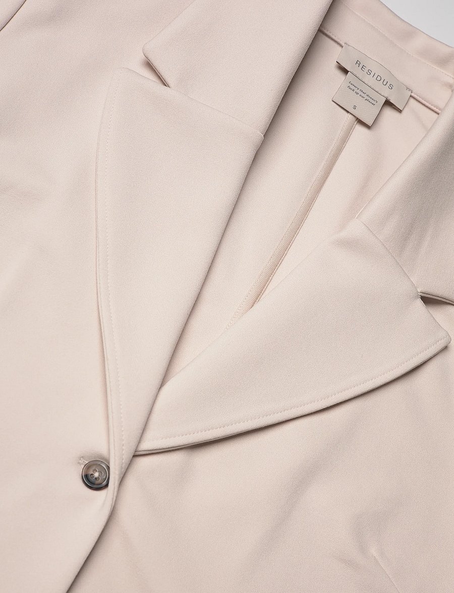 Residus - ANDIE BLAZER - cropped-blazer - oyster - 5