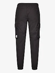 Resteröds - Nylon Cargo Pants - cargo pants - no color name - 1